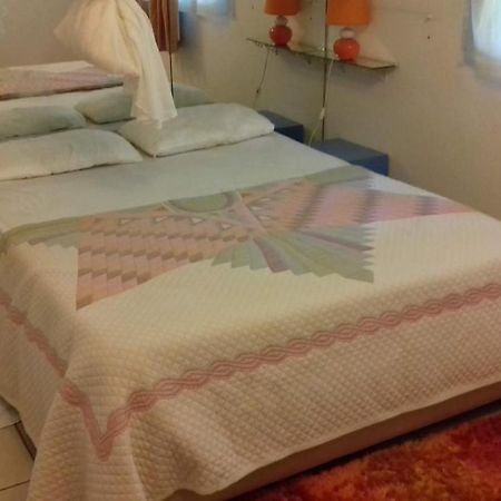 Appartement T2 Meuble Tout Confort ル・ゴジエ エクステリア 写真