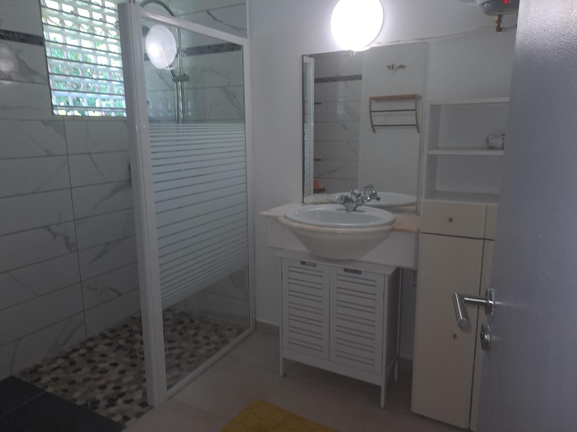 Appartement T2 Meuble Tout Confort ル・ゴジエ エクステリア 写真