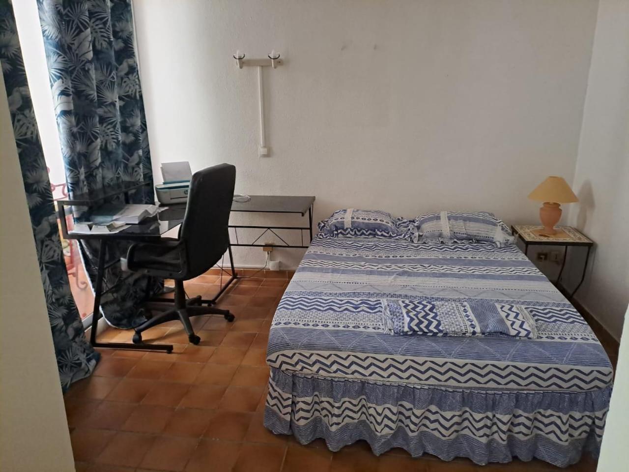 Appartement T2 Meuble Tout Confort ル・ゴジエ エクステリア 写真